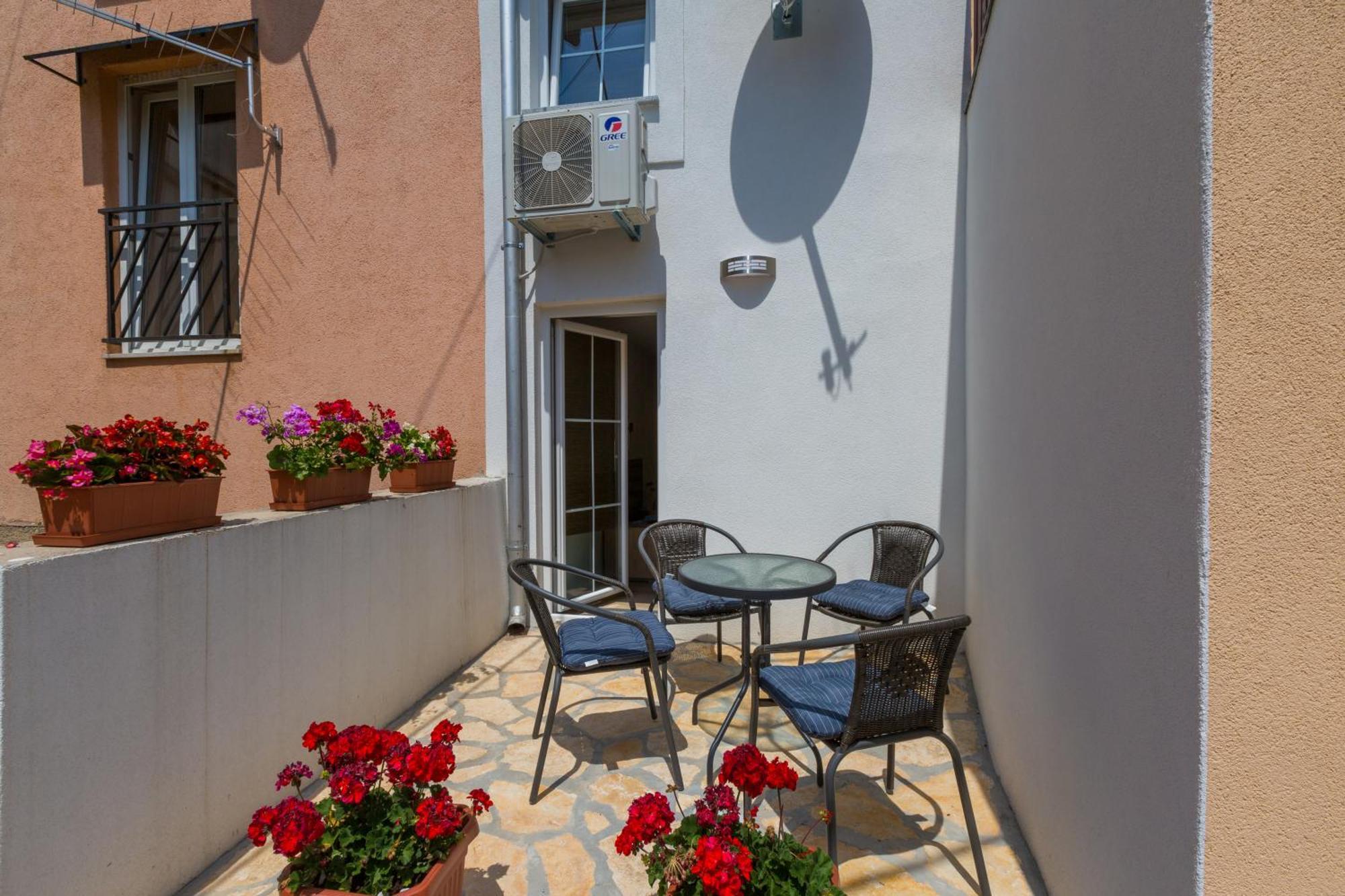 Vila Nona Crikvenica Exteriér fotografie